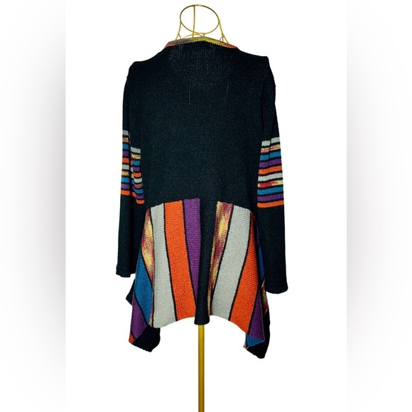 The Pyramid Collection Vibrant Striped Tunic Sweater with Asymmetrical Hem, XL - Picture 4 of 12